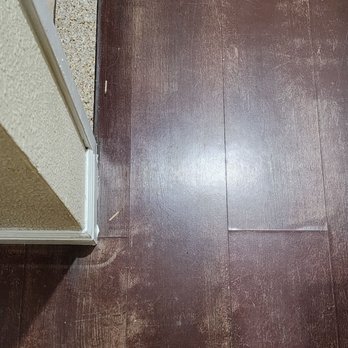 Quality Inn & Suites Elko - Matches and worn flooring - Hotels Near Me - Elko, Nevada