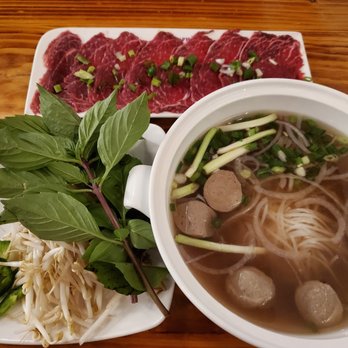Mama Pho - Mama's Filet Mignon - Vietnamese Near Me - Honolulu, Hawaii Mama Pho - Mama's Filet Mignon - Vietnamese Near Me - Honolulu, Hawaii