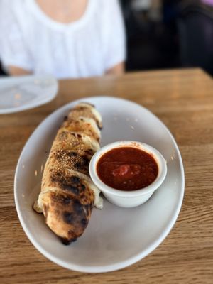 Olivella’s Pizza and Wine by null