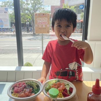 Waikiki - Hawaiian Bowl and Kids Salmon Bowl - Hawaiian Near Me - Somerville, Massachusetts
