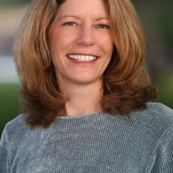 Symmetry Coaching Maui - Beverly DeLorenzo