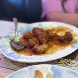 Golden Palace - Half eaten General Tso.