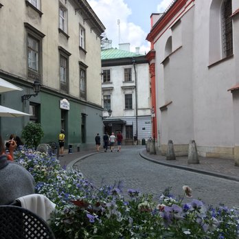 Camelot Cafe - Cafes Near Me - Kraków, Massachusetts