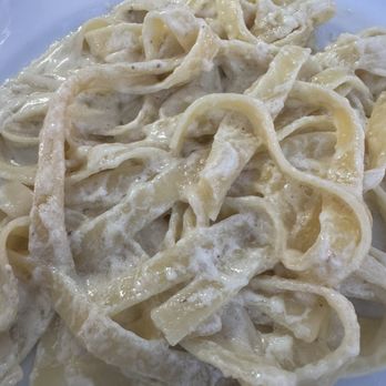 Nonna's Ristorante - Fettuccine Alfredo - Italian Near Me - Destin, Florida