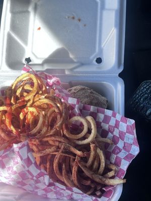 Ty's Hamburgers by null