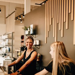 r!ah Hair Studio - How can we help you?