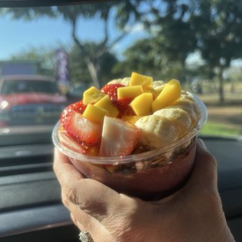 Honu Acai - Custom bowl we had - Food Trucks Near Me - Kapolei, Hawaii Honu Acai - Custom bowl we had - Food Trucks Near Me - Kapolei, Hawaii