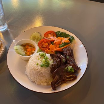 Lantern House Viet Bistro - Grilled thin spare ribs (Galbi)!!! Whuuuuuaaat?? Only $12.95! Nom nom - Vietnamese Near Me - Falls Church, Virginia Lantern House Viet Bistro - Grilled thin spare ribs (Galbi)!!! Whuuuuuaaat?? Only $12.95! Nom nom - Vietnamese Near Me - Falls Church, Virginia
