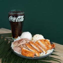 Mo' Bettahs Hawaiian Style Food - Mini Plate with Kalua Pig & Katsu Chicken