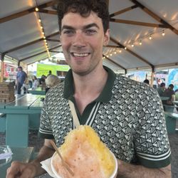 AWA Famous Hawaiian Shave Ice - Pineapple, mango