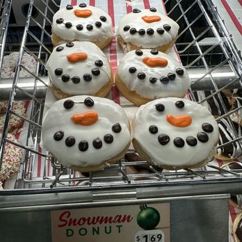 Tim Horton's - Snowman donuts - Coffee & Tea Near Me - Gaylord, Michigan Tim Horton's - Snowman donuts - Coffee & Tea Near Me - Gaylord, Michigan