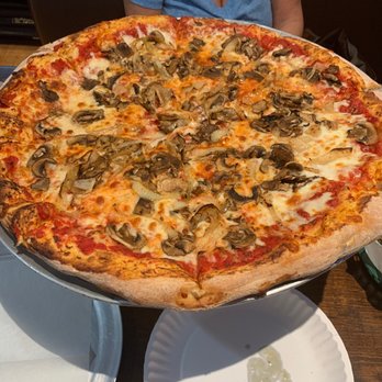 Brooklyn Pizza - Pizza Near Me - Lighthouse Point, Florida Brooklyn Pizza - Pizza Near Me - Lighthouse Point, Florida