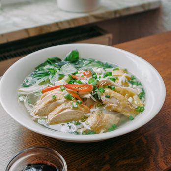 China-Restaurant Jasmin - Our popular pho soup with fresh chicken, basil and hoi-sin sauce - Chinese Near Me - Sembach, RP