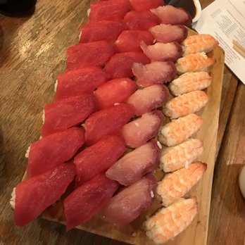 Kats Sushi - Maguro x2, Hamachi & Ebi - Sushi Bars Near Me - Honolulu, Hawaii