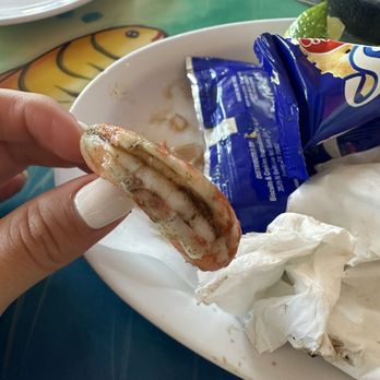 Mariscos La Playita - I cut the top part of the shrimp. They still have the digestive track/poop or whatever you want to call it. - Seafood Near Me - San Pablo, California
