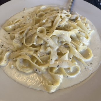 Napoli's - Fettuccine Alfredo - Italian Near Me - Sand Springs, Oklahoma