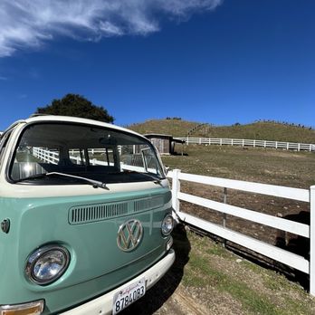 Malibu Wine Hikes - VW van next to the pony stables - Hiking Near Me - Malibu, California Malibu Wine Hikes - VW van next to the pony stables - Hiking Near Me - Malibu, California