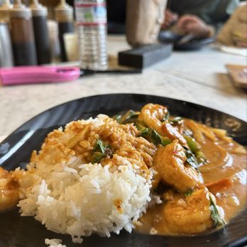 Thai Tom - Panang Curry with shrimp - Thai Near Me - Seattle, Washington