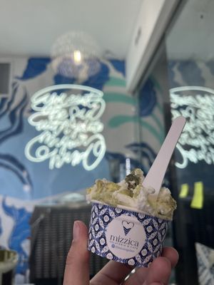 Mizzica Gelateria & Cafe by null