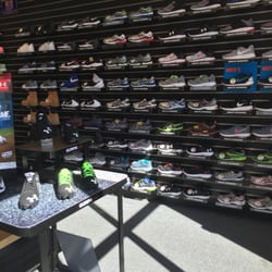 Olympia Sports - Olympia Sports of Canton -- Village Shoppes : 95 Washington Street, Canton      Interior