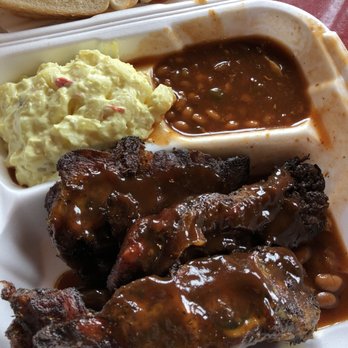 Toms Barbeque - Barbeque Near Me - Memphis, Tennessee