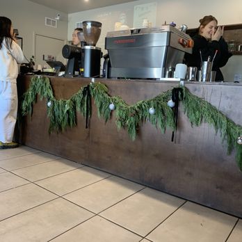 Easy Does It - La Marzocco! Sure sign of a high end shop. - Coffee & Tea Near Me - San Diego, California Easy Does It - La Marzocco! Sure sign of a high end shop. - Coffee & Tea Near Me - San Diego, California