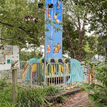 Camden Children's Garden - Broken - Playgrounds Near Me - Camden, New Jersey