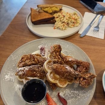 Blossom Cafe - Karrage and Waffles - Asian Fusion Near Me - Simsbury, Connecticut