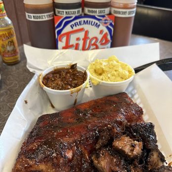 Bogart's Smokehouse - Ribs and Burnt Ends, Beans and Potato Salad - Barbeque Near Me - Saint Louis, Missouri Bogart's Smokehouse - Ribs and Burnt Ends, Beans and Potato Salad - Barbeque Near Me - Saint Louis, Missouri