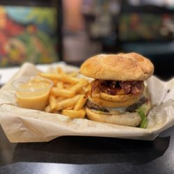 The Little Grille - Dirty burger with bacon and maple aioli