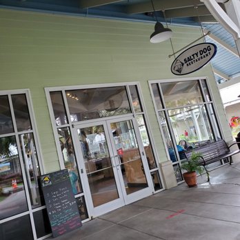 Salty Dog Bluffton - Outside - Pizza Near Me - Bluffton, South Carolina Salty Dog Bluffton - Outside - Pizza Near Me - Bluffton, South Carolina