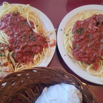 The Italian Kitchen - Chicken Parmesan spaghetti - Italian Near Me - Hesperia, California The Italian Kitchen - Chicken Parmesan spaghetti - Italian Near Me - Hesperia, California