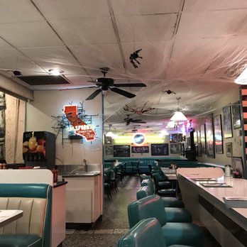 Ozzie's Diner - Halloween party like restaurant - Diners Near Me - Commerce, California Ozzie's Diner - Halloween party like restaurant - Diners Near Me - Commerce, California