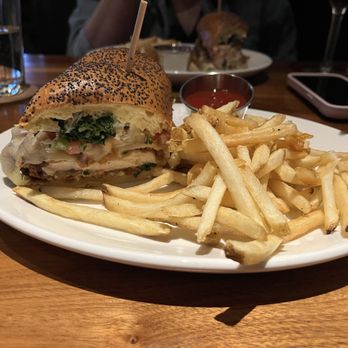 Hudson 29 Kitchen + Drink - Crispy Buttermilk Chicken Sandwich - Bars Near Me - New Albany, Ohio Hudson 29 Kitchen + Drink - Crispy Buttermilk Chicken Sandwich - Bars Near Me - New Albany, Ohio