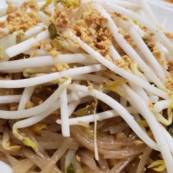 Ly Cuisine - Pad Thai