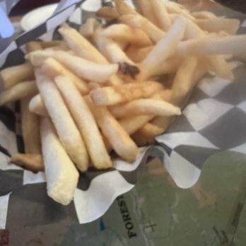 Cutty's Bar & Grill - French fries - Bars Near Me - Jackson, Wyoming