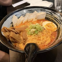 Chicken Creamy Tomyum Ramen