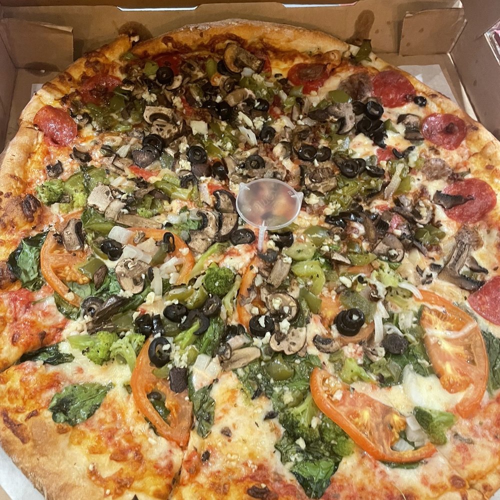 Dominick Pizzeria - 1/2 Supreme 1/2 Veggie...delicious!!! - Pizza Near Me - Naples, Florida