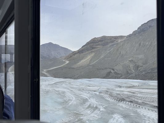 Jasper National Park Icefield Information Centre and Glacier Gallery by null