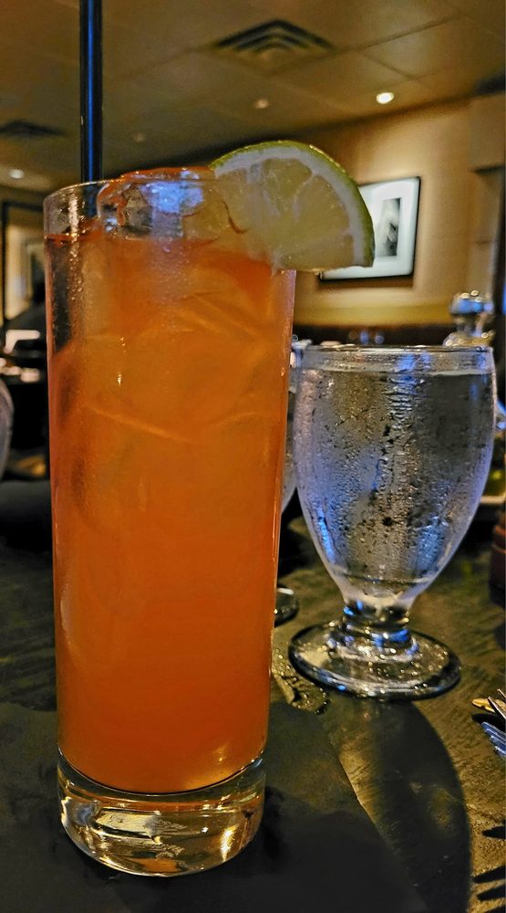 Cafe Routier, Bistro & Lounge