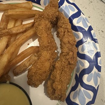 The Greene Turtle Sports Bar & Grille - Supposed to be handheld strips - Sports Bars Near Me - Baltimore, Maryland