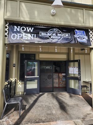 Black Rock Pizza - Kona by null