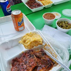 Monty's Catering - Lunch