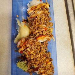 Raley's - Crunchy runa roll with Wasabi and ginger on the side