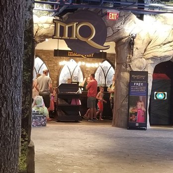 Great Wolf Lodge - Water Parks Near Me - Bloomington, Minnesota Great Wolf Lodge - Water Parks Near Me - Bloomington, Minnesota