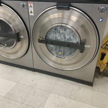 Gateway Laundromat - Washer for entire family - Laundromat Near Me - Pico Rivera, California
