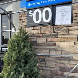 Walmart Supercenter - Free tree!