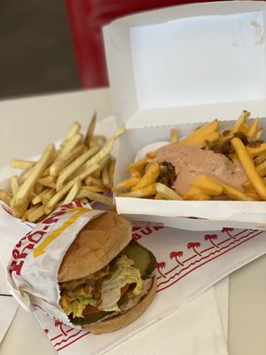 In-N-Out Burger by null