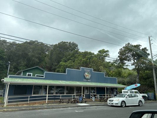 Honokaʻa Country Market by null