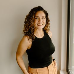 Haven Curl Co - Hello, I'm Sarah, Curl Specialist and owner of The Curl Suite.